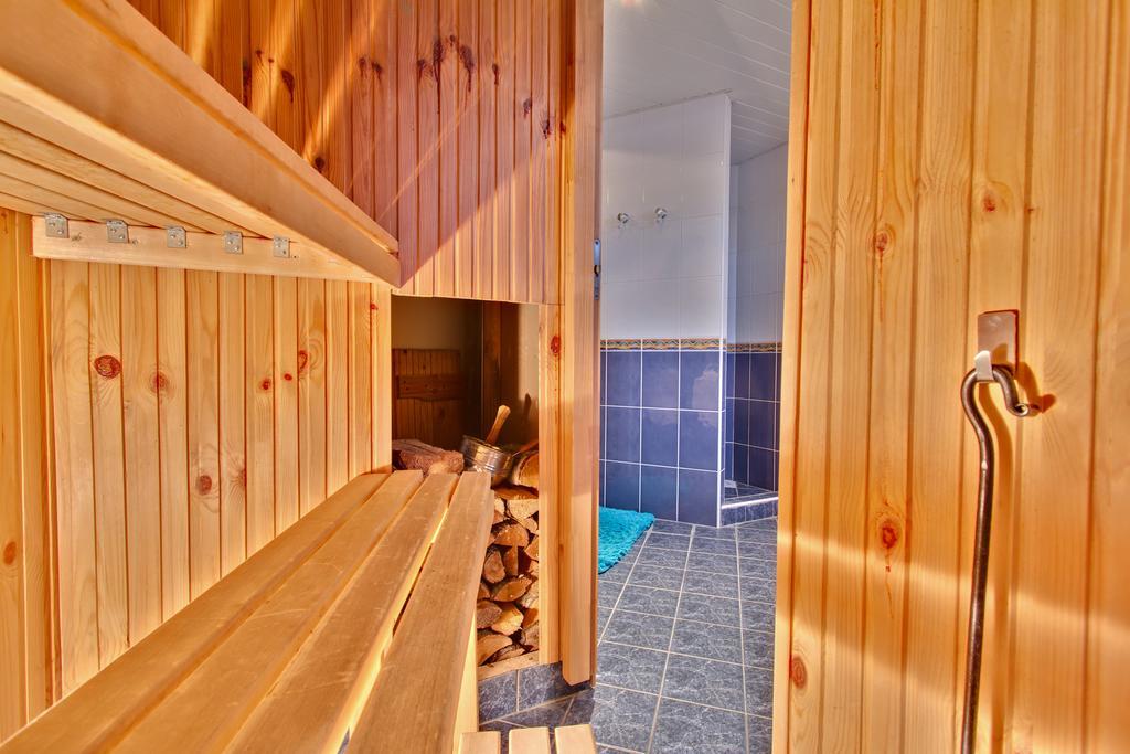 Toompuiestee Penthouse With Sauna ทาลลินน์ ภายนอก รูปภาพ