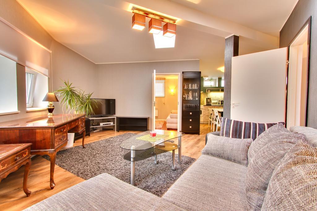 Toompuiestee Penthouse With Sauna ทาลลินน์ ภายนอก รูปภาพ